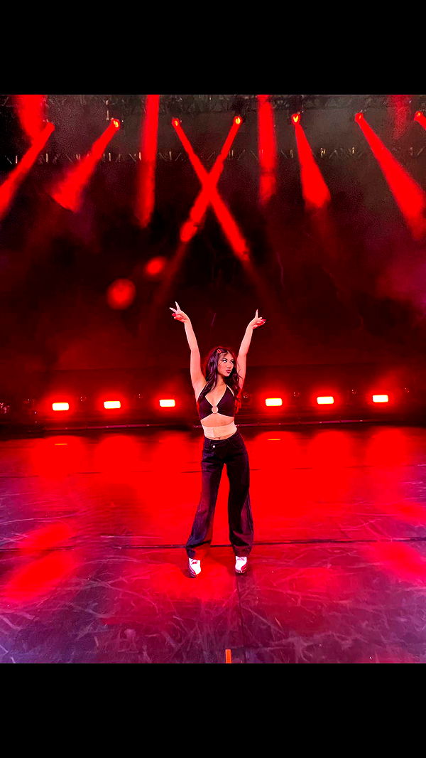 jaynagirl image ~ Altpins