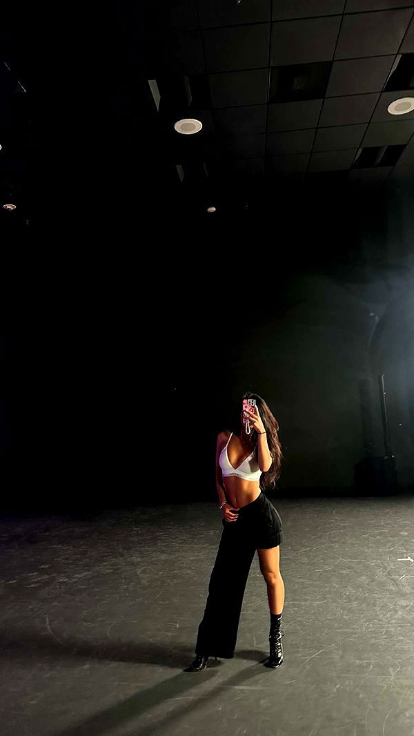 jaynagirl image ~ Altpins