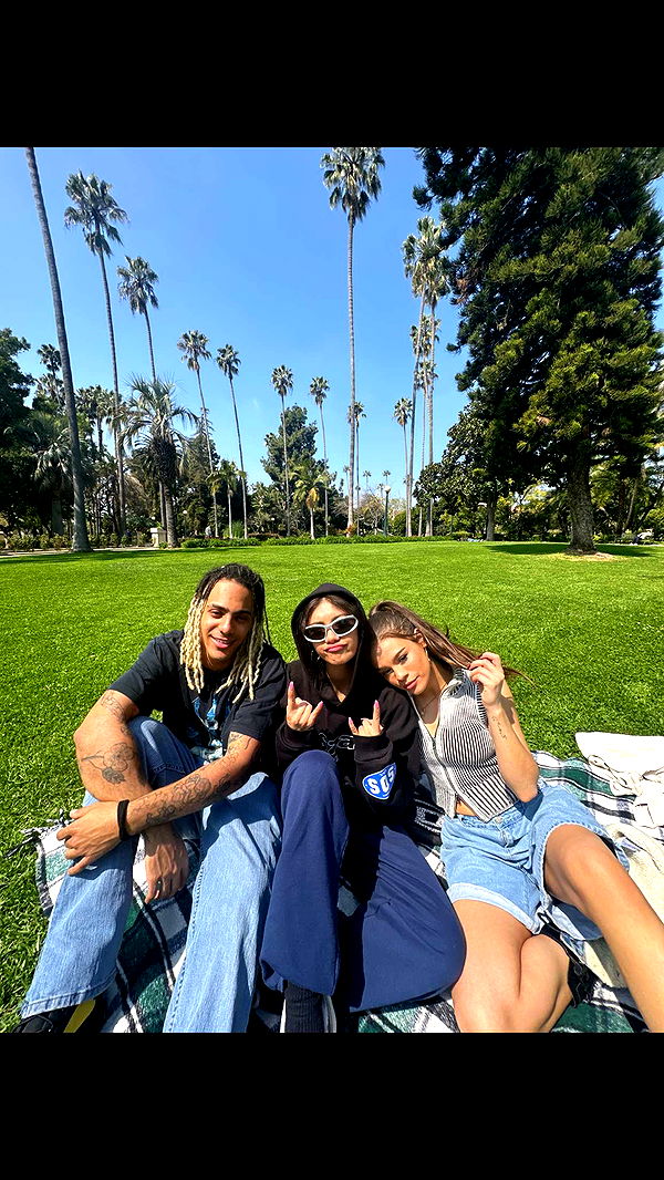 jaynagirl image ~ Altpins