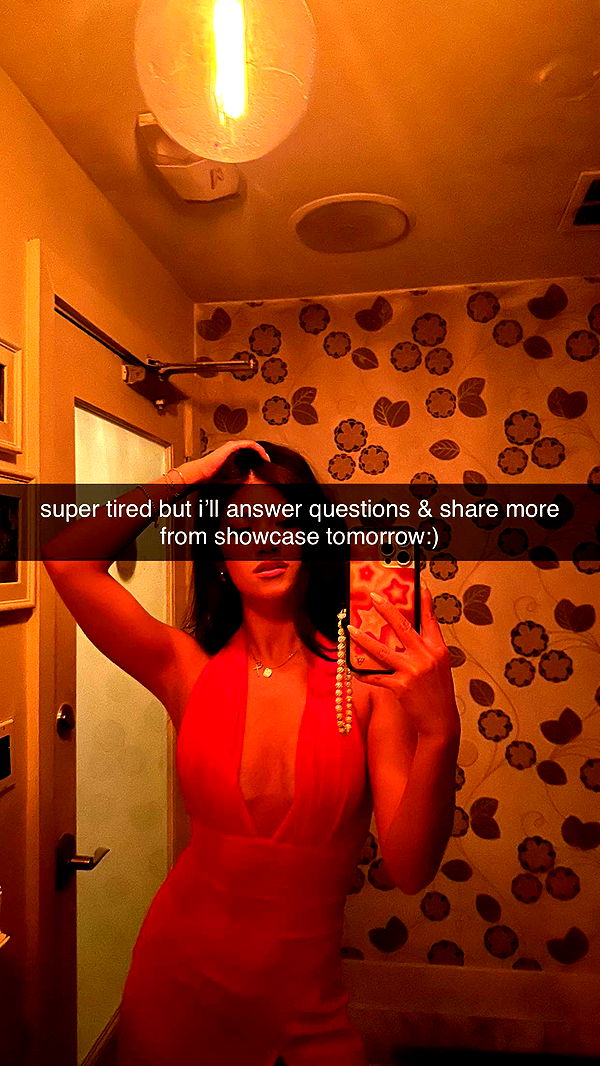 jaynagirl image ~ Altpins