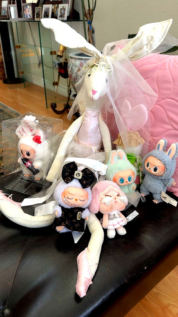 jaynagirl image ~ Altpins