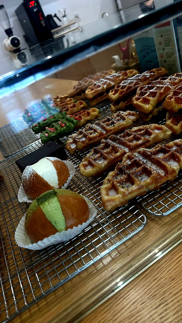 jaynagirl image ~ Altpins