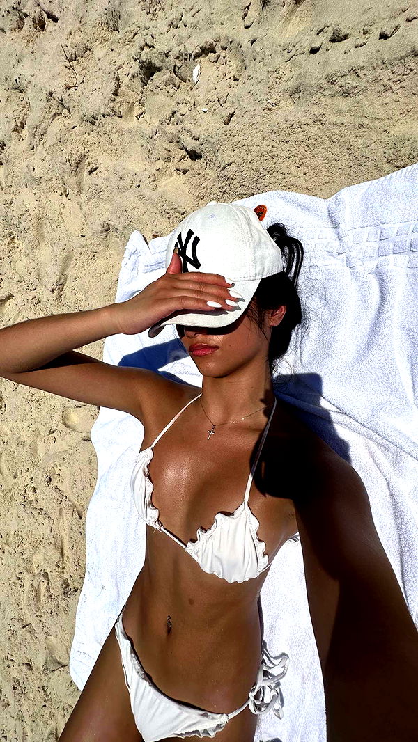 jaynagirl image ~ Altpins