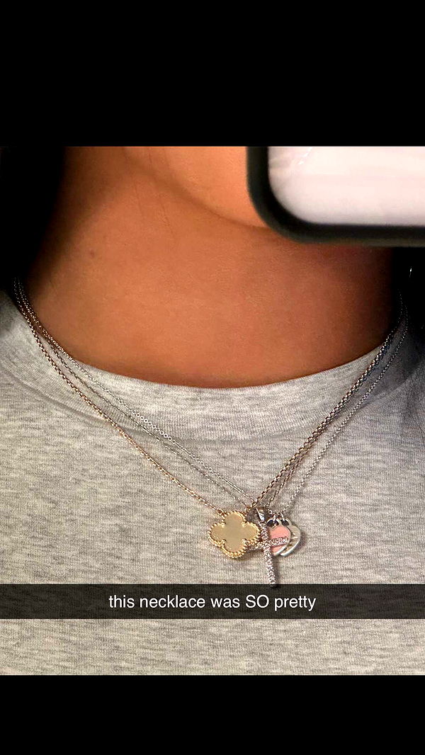 jaynagirl image ~ Altpins