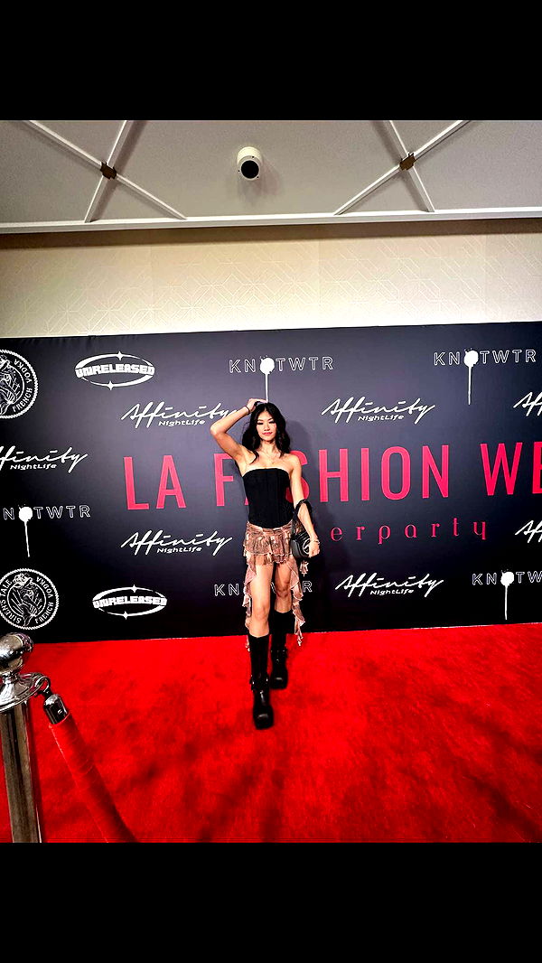 jaynagirl image ~ Altpins