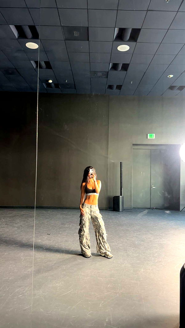 jaynagirl image ~ Altpins