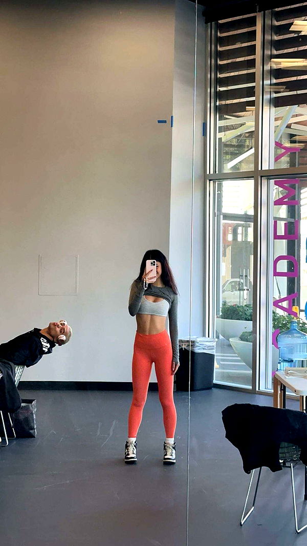 jaynagirl image ~ Altpins