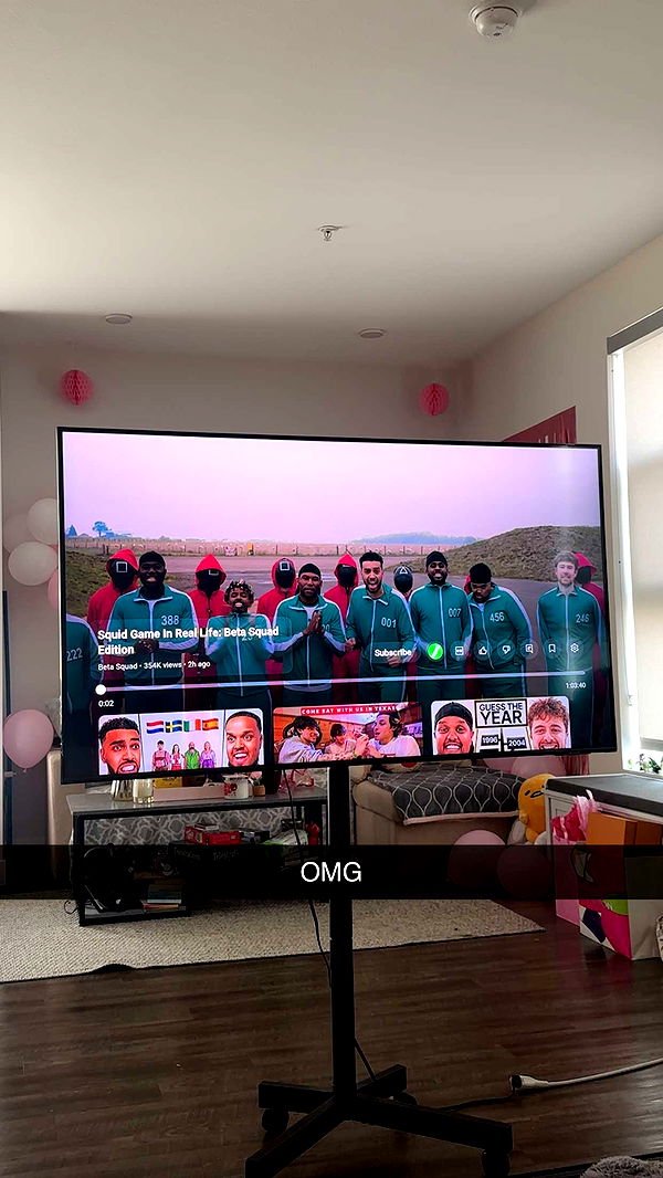 jaynagirl image ~ Altpins