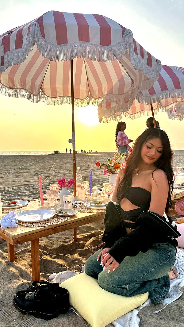 jaynagirl image ~ Altpins