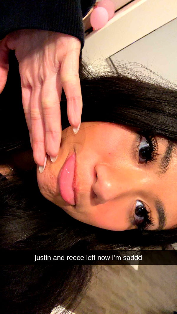 jaynagirl image ~ Altpins