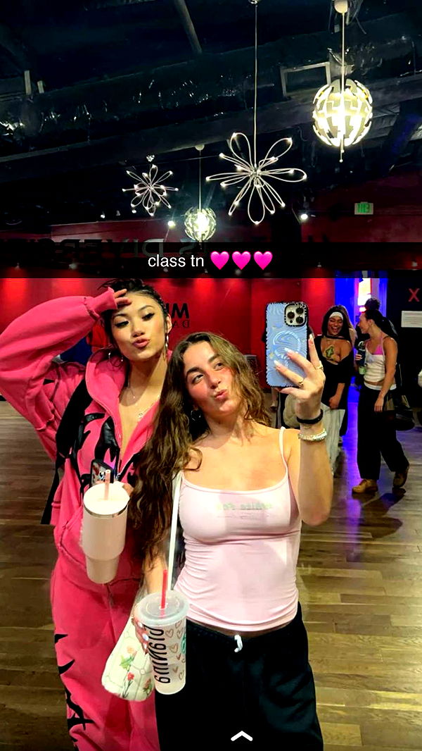 jaynagirl image ~ Altpins