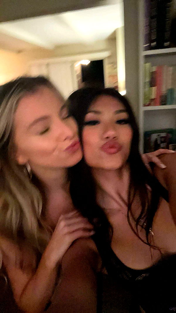 jaynagirl image ~ Altpins