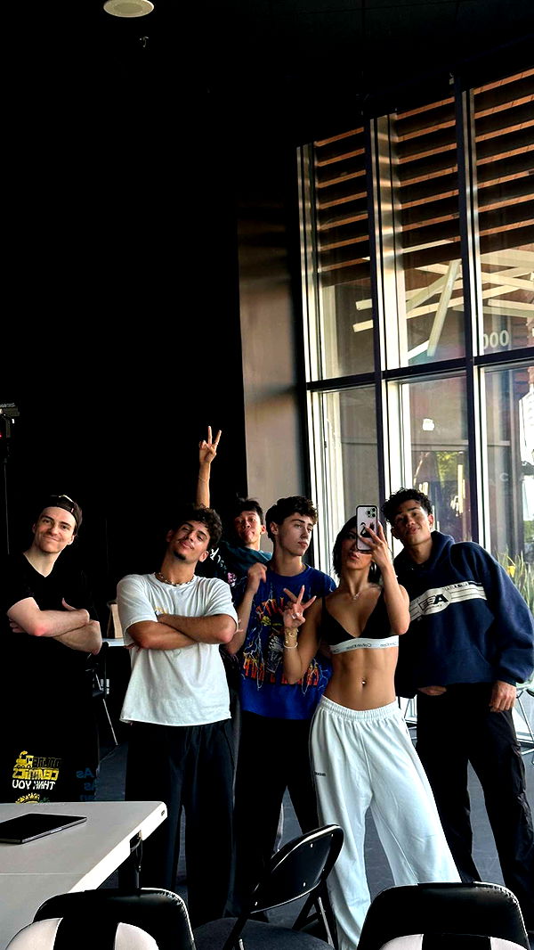 jaynagirl image ~ Altpins