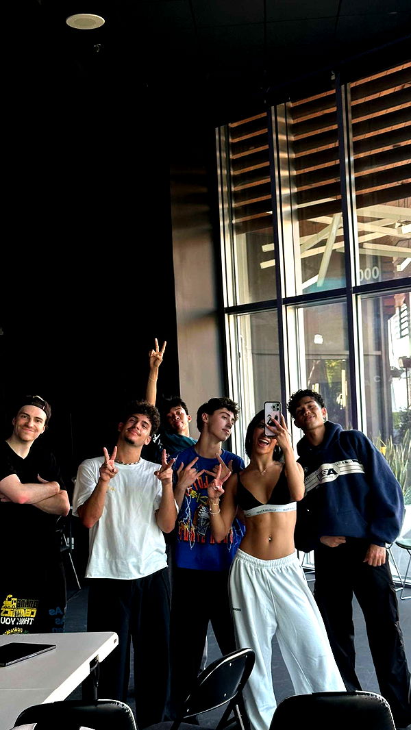 jaynagirl image ~ Altpins