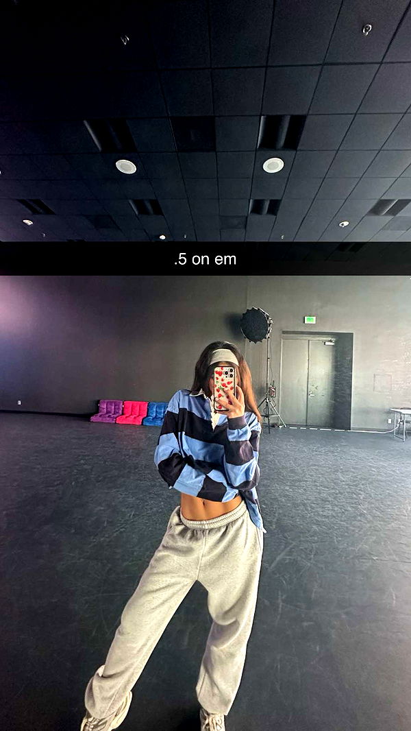 jaynagirl image ~ Altpins