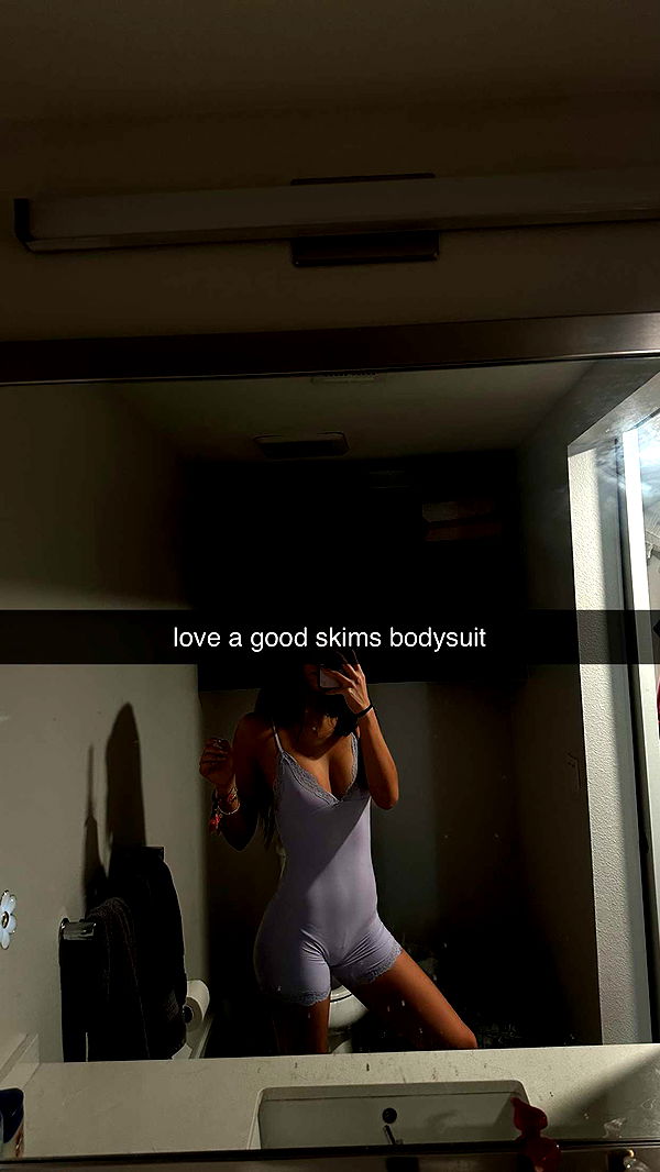 jaynagirl image ~ Altpins