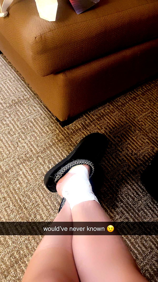 jaynagirl image ~ Altpins