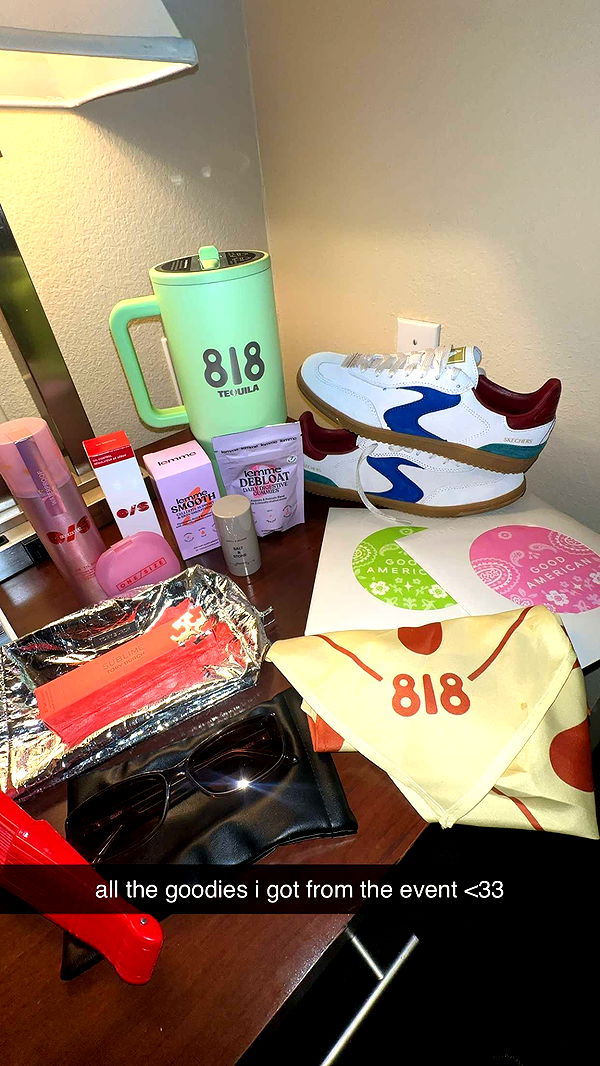 jaynagirl image ~ Altpins