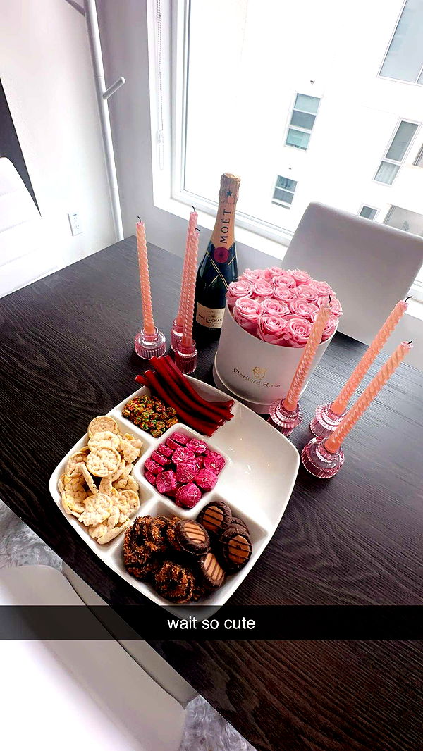 jaynagirl image ~ Altpins