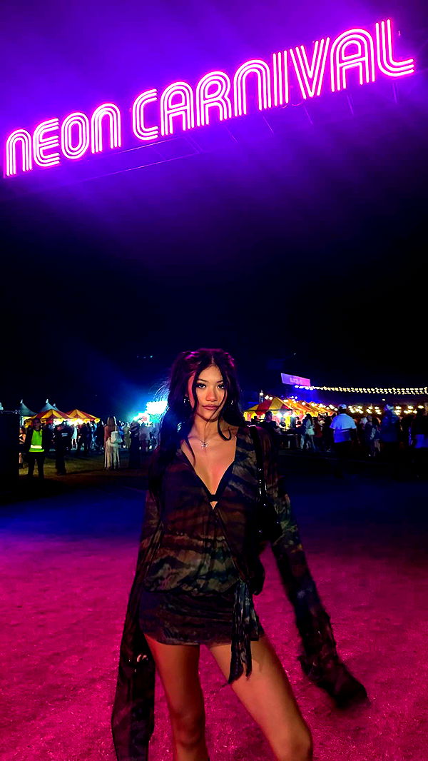 jaynagirl image ~ Altpins