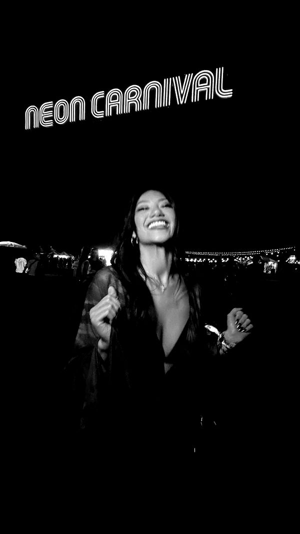 jaynagirl image ~ Altpins