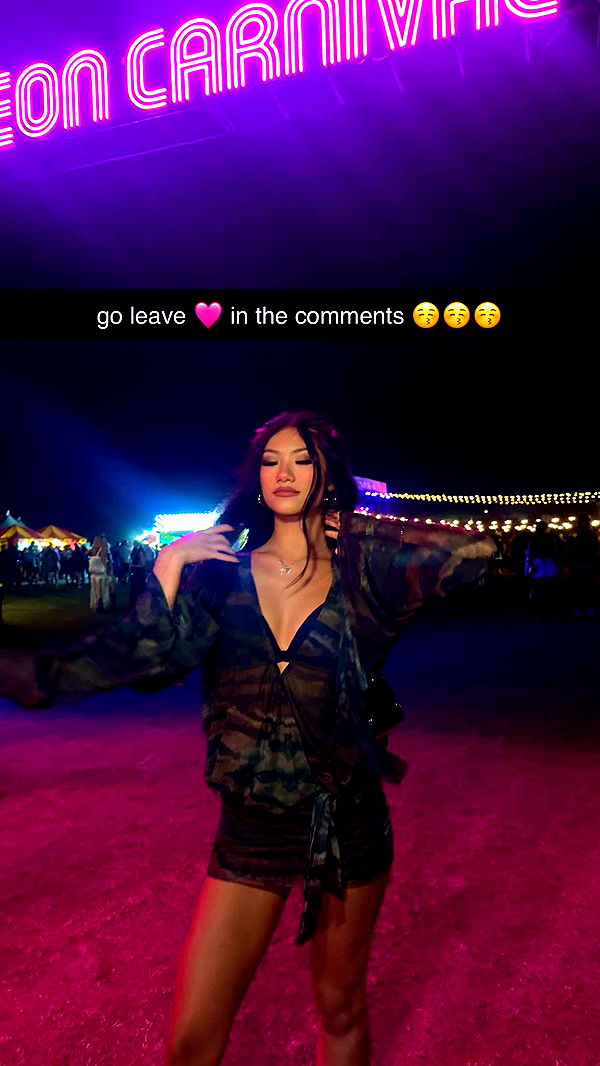 jaynagirl image ~ Altpins