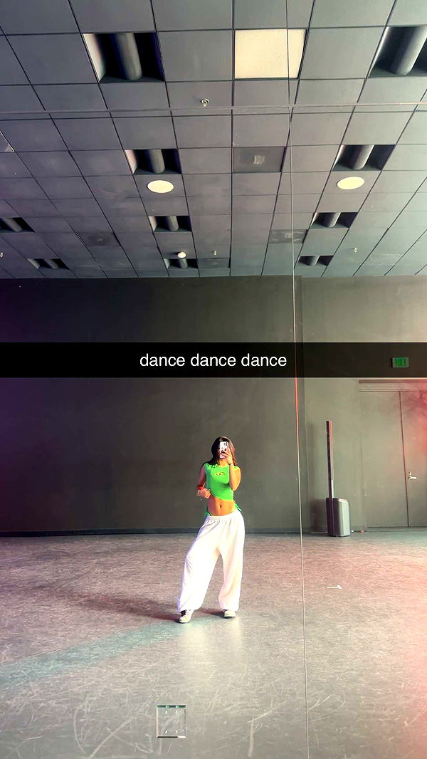 jaynagirl image ~ Altpins