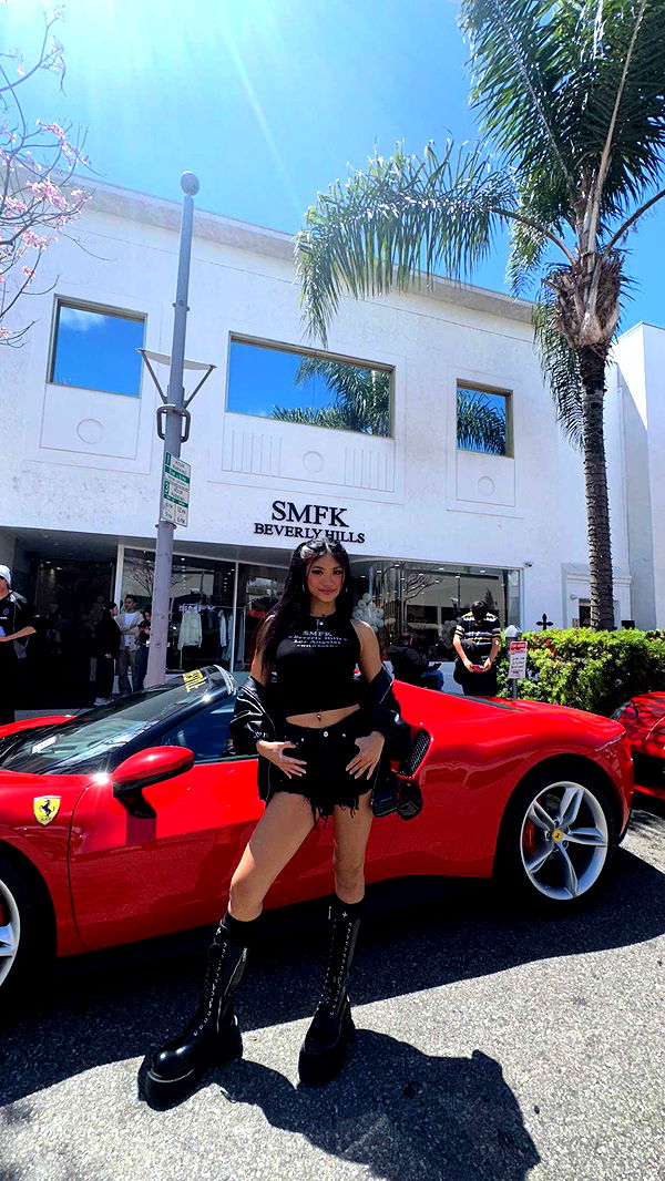 jaynagirl image ~ Altpins