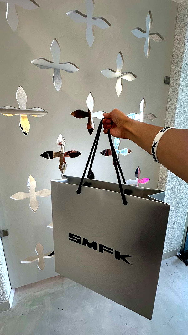 jaynagirl image ~ Altpins