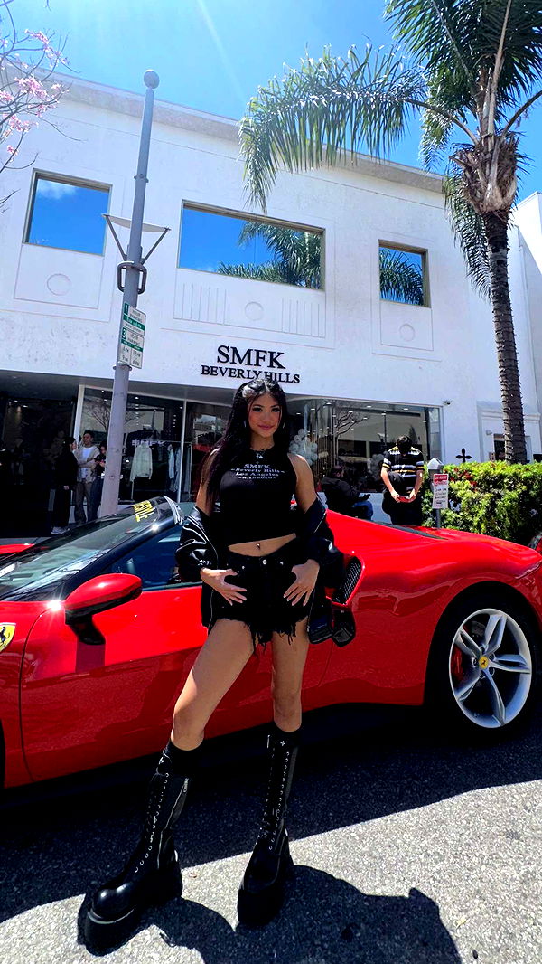 jaynagirl image ~ Altpins