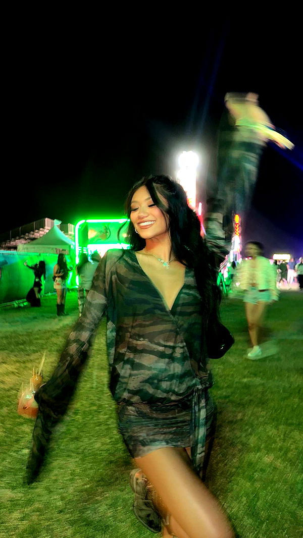 jaynagirl image ~ Altpins