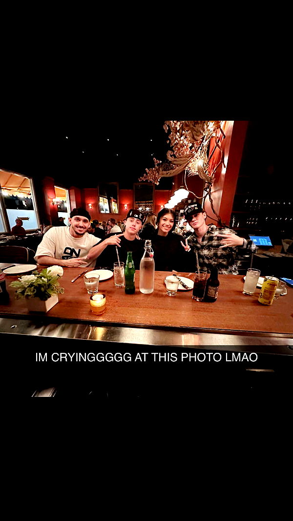 jaynagirl image ~ Altpins