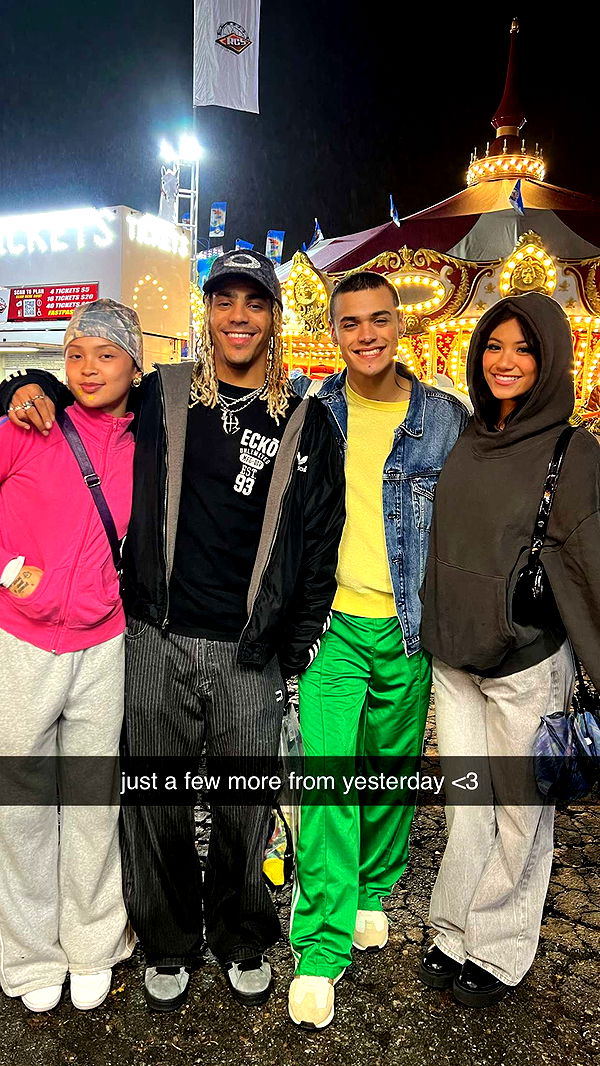 jaynagirl image ~ Altpins