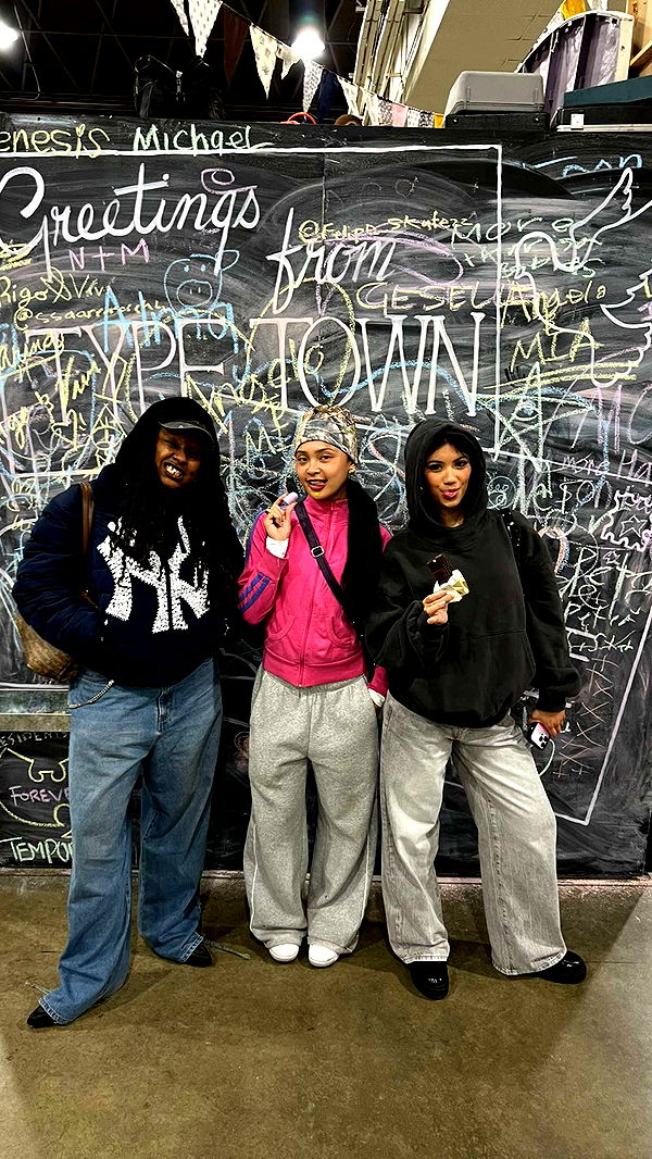 jaynagirl image ~ Altpins