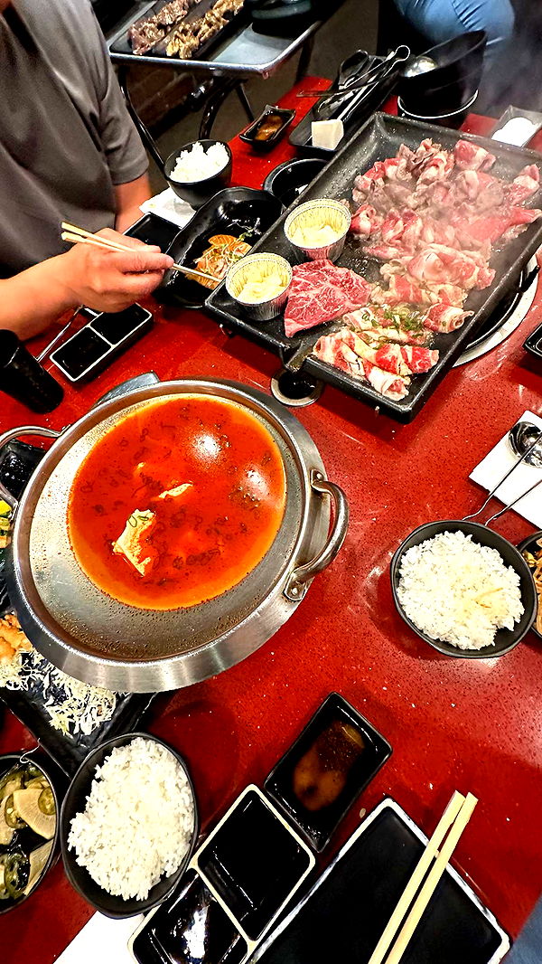 jaynagirl image ~ Altpins