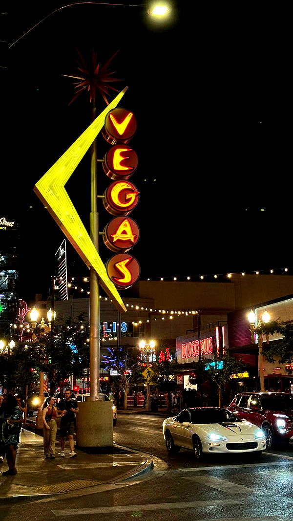 jaynagirl image ~ Altpins