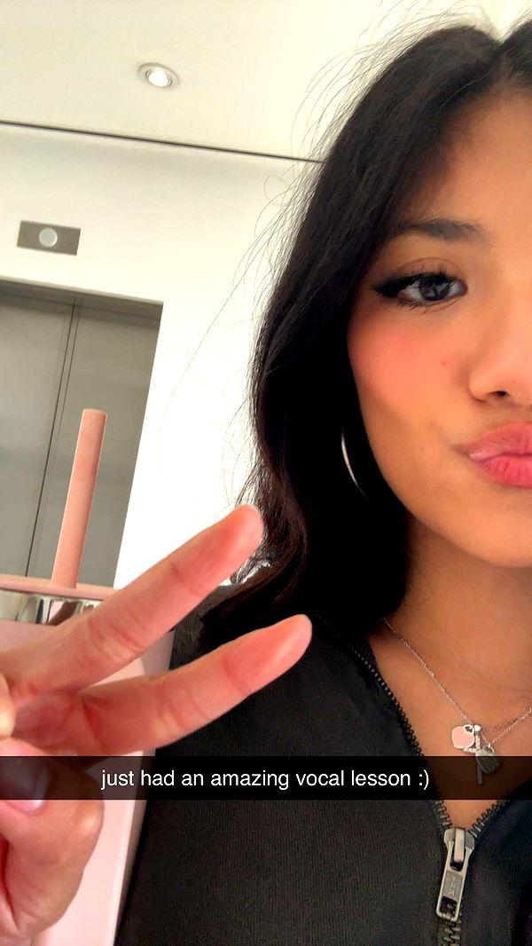 jaynagirl image ~ Altpins