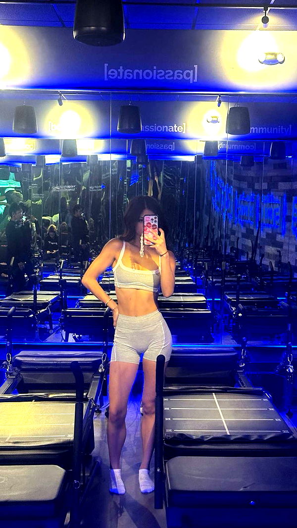 jaynagirl image ~ Altpins