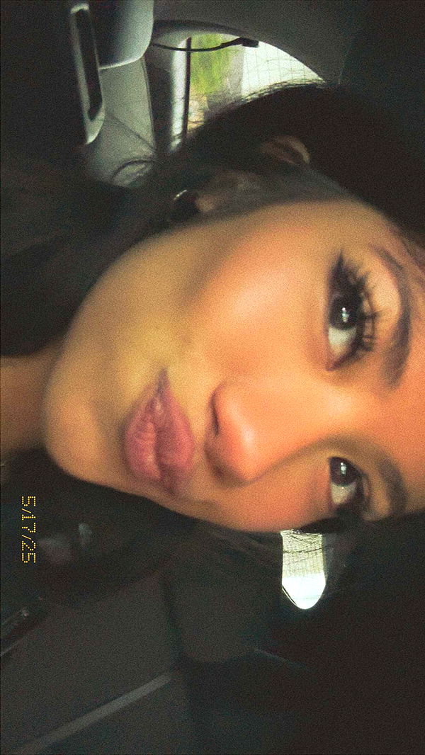 jaynagirl image ~ Altpins