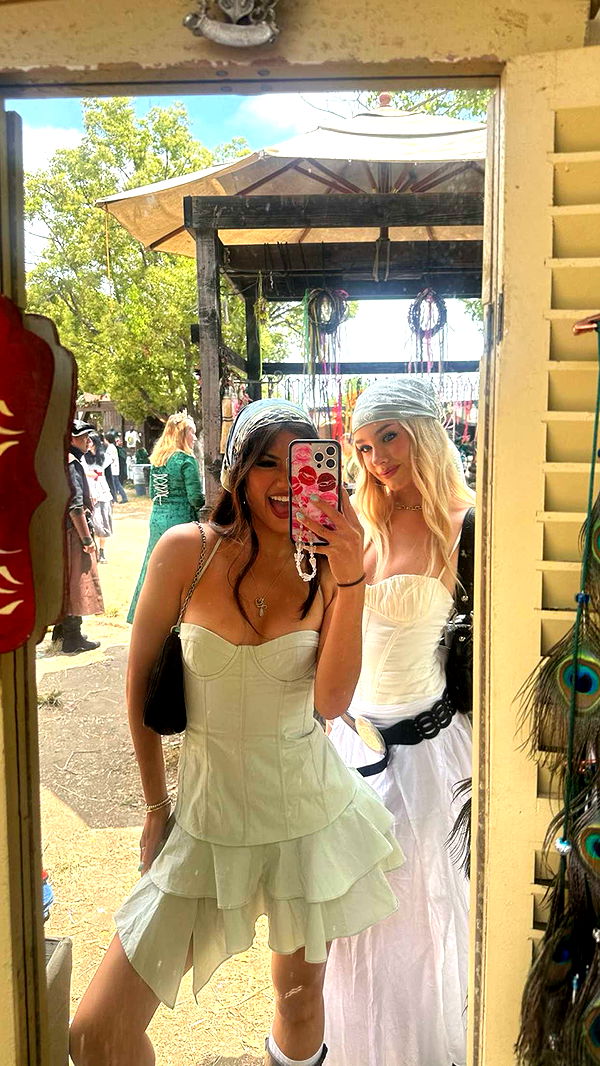 jaynagirl image ~ Altpins