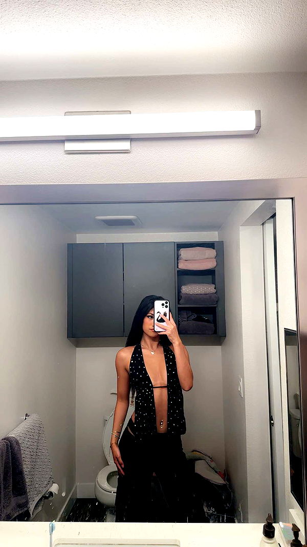 jaynagirl image ~ Altpins