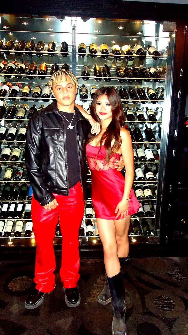 jaynagirl image ~ Altpins