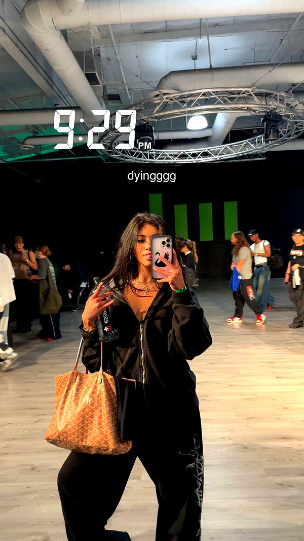 jaynagirl image ~ Altpins