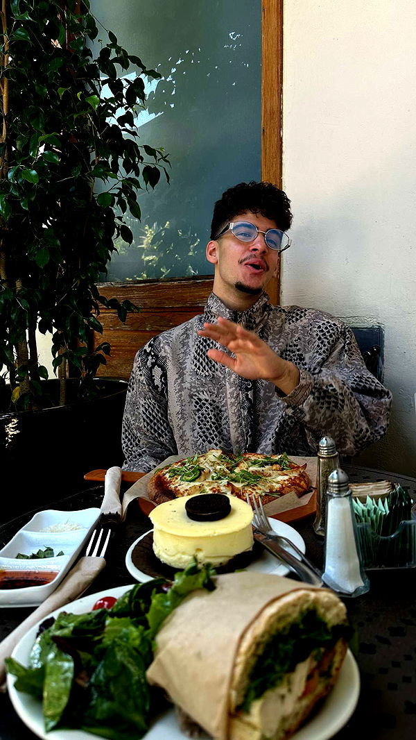 jaynagirl image ~ Altpins