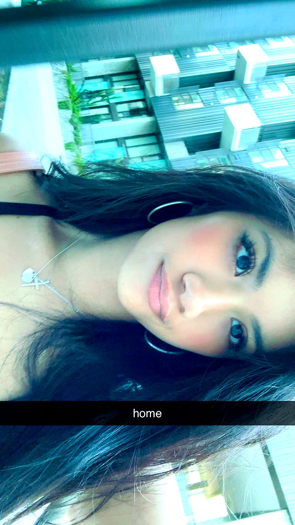 jaynagirl image ~ Altpins