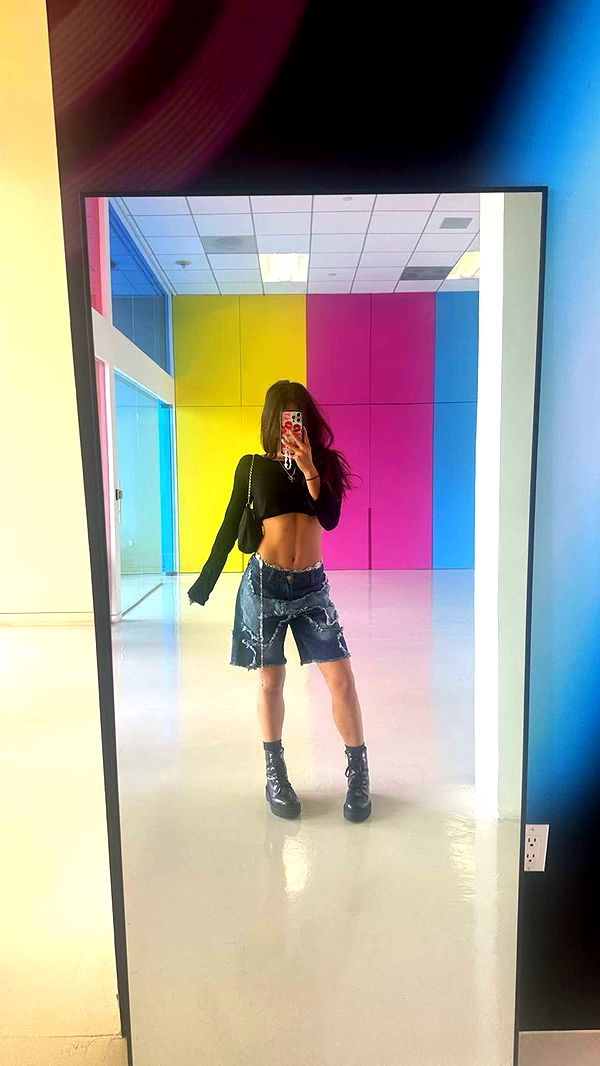 jaynagirl image ~ Altpins