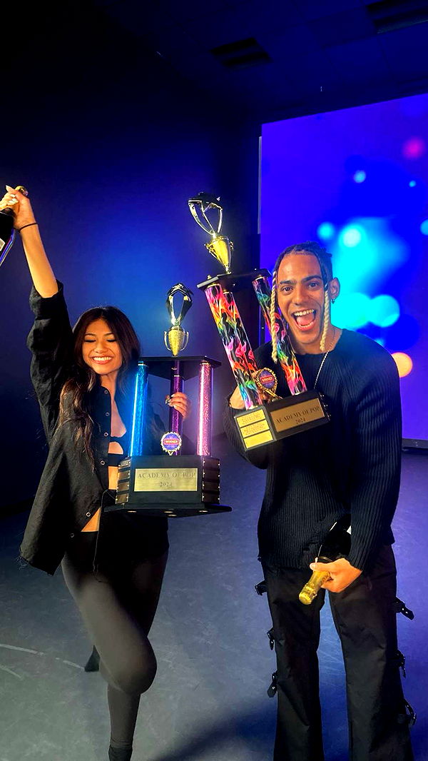 jaynagirl image ~ Altpins