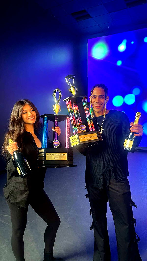 jaynagirl image ~ Altpins