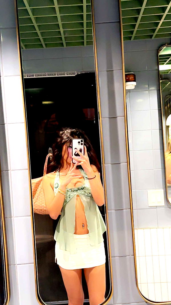 jaynagirl image ~ Altpins