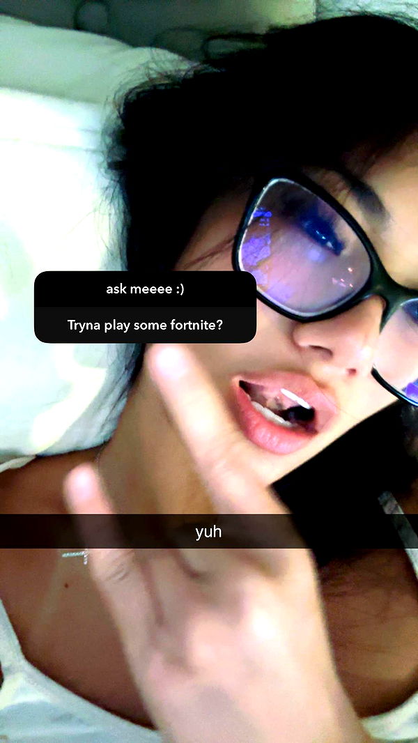 jaynagirl image ~ Altpins